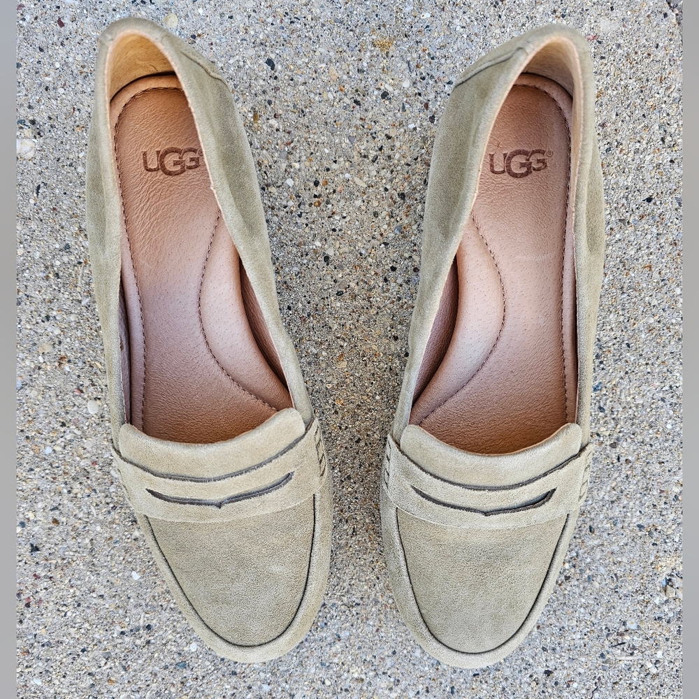 UGG Elise Studded Suede Shoe 7.5